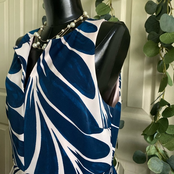 A-Line Dress with a Bit of Flair - Picture 5 of 6